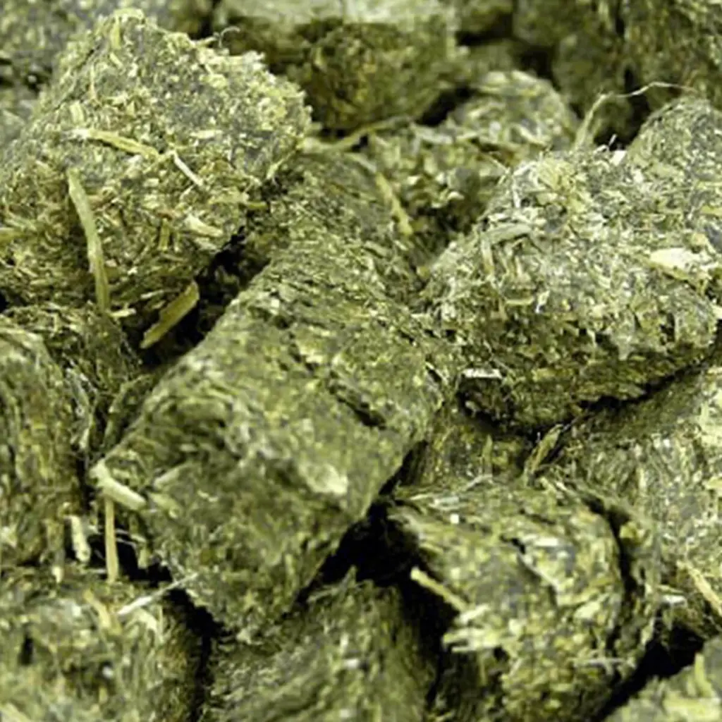 alfatec-timothy-alfalfa-cubes-grass-20kg.webp