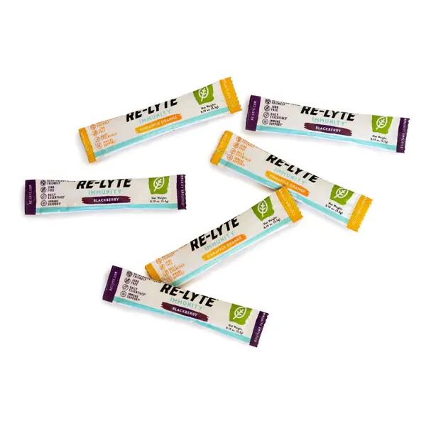 Re-lyte_Immunity_Sticks_Bundle_On-white_October2023SQUARE_grande.webp