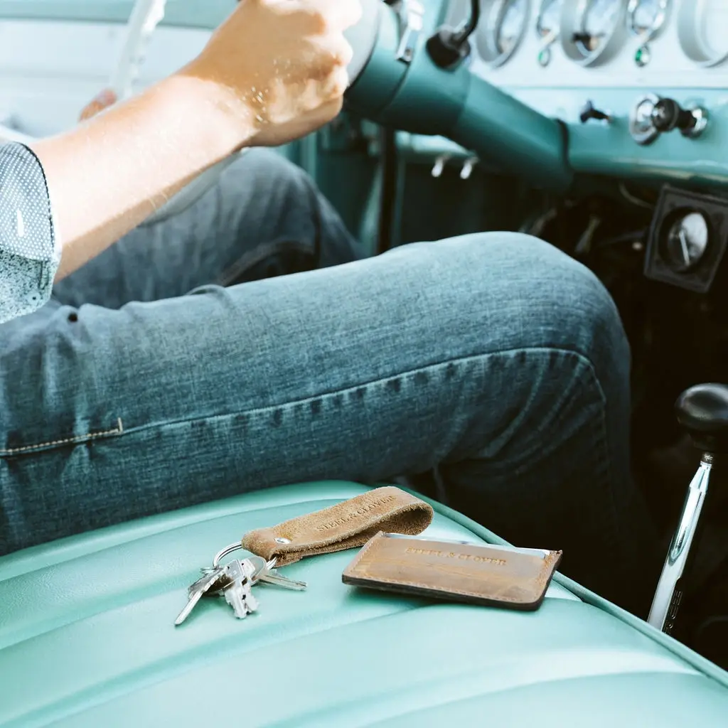 Flying Shot Leather Card Wallet 3.webp