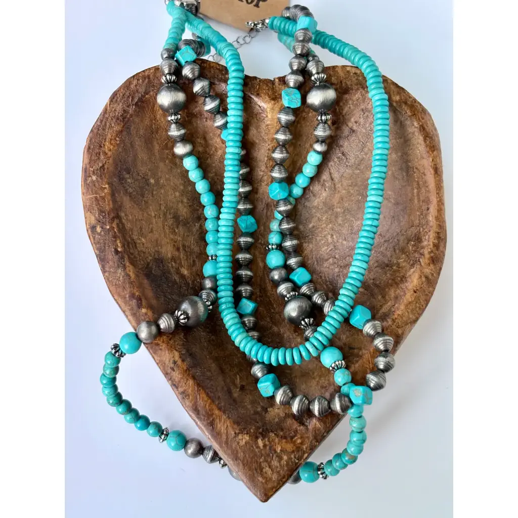 3 Layered Western Navajo Pearl & Turquoise Stone Necklace 3.webp