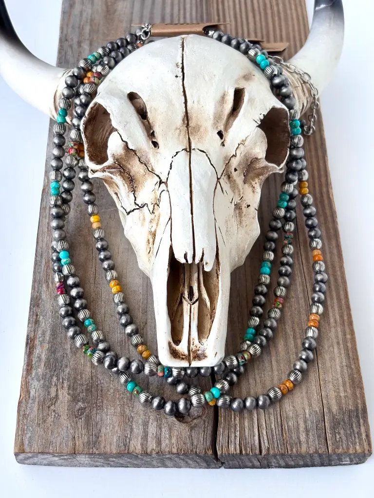 Western Style Navajo Pearl & Stone Bead Necklace 1.webp