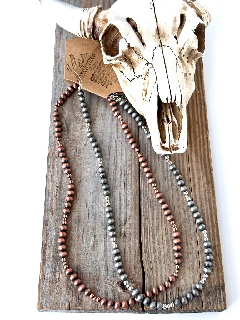 Western Style Navajo Pearl Bead Necklace 2.webp