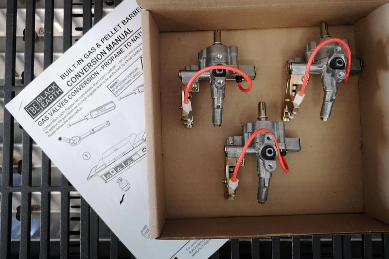 Black Earth - Built-In LP to Natural Gas Converstion Kit