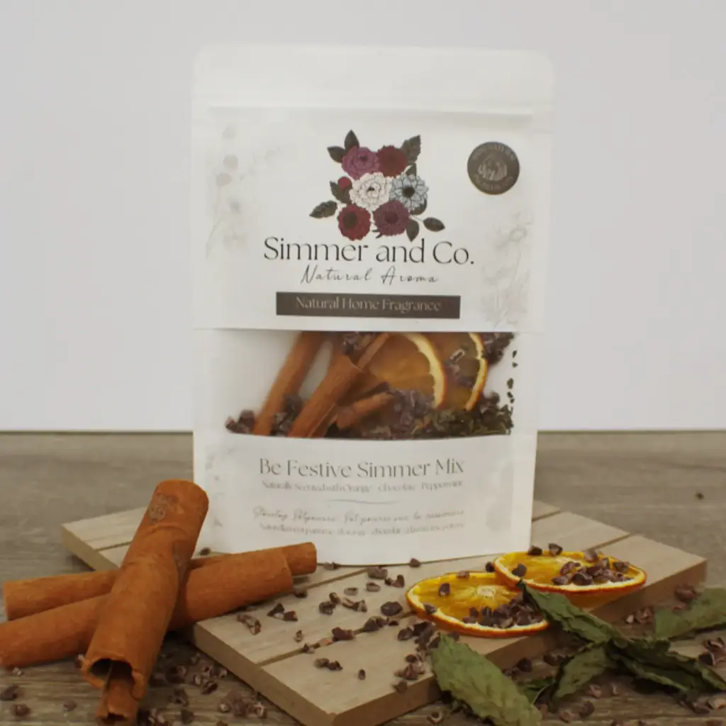 Simmer and Co - Be Festive Simmer Pot Mix, Natural Peppermint Cocoa Spice Aroma