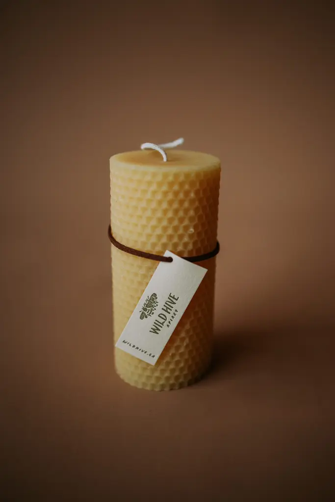 Wild Hive Apiary - Honeycomb Cylinder Candle