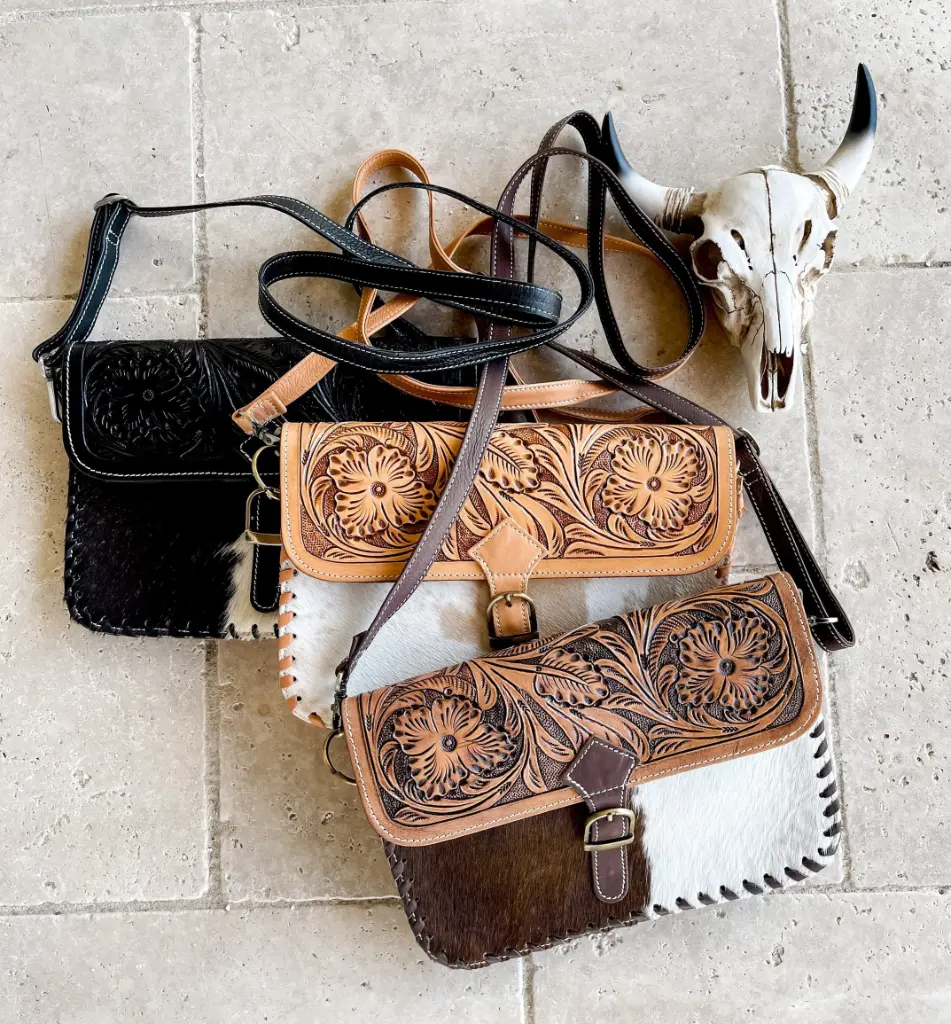 BOHO RANCH - The Shelby Crossbody Purse (Tan)