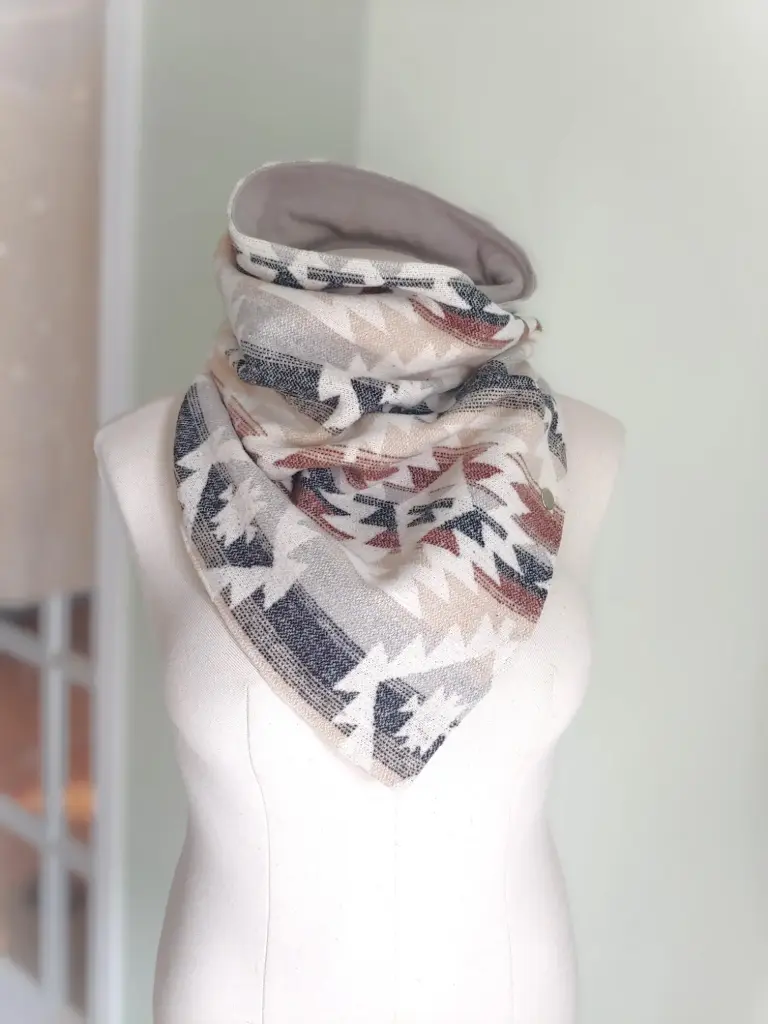 Western Wool Cowl (various colours)