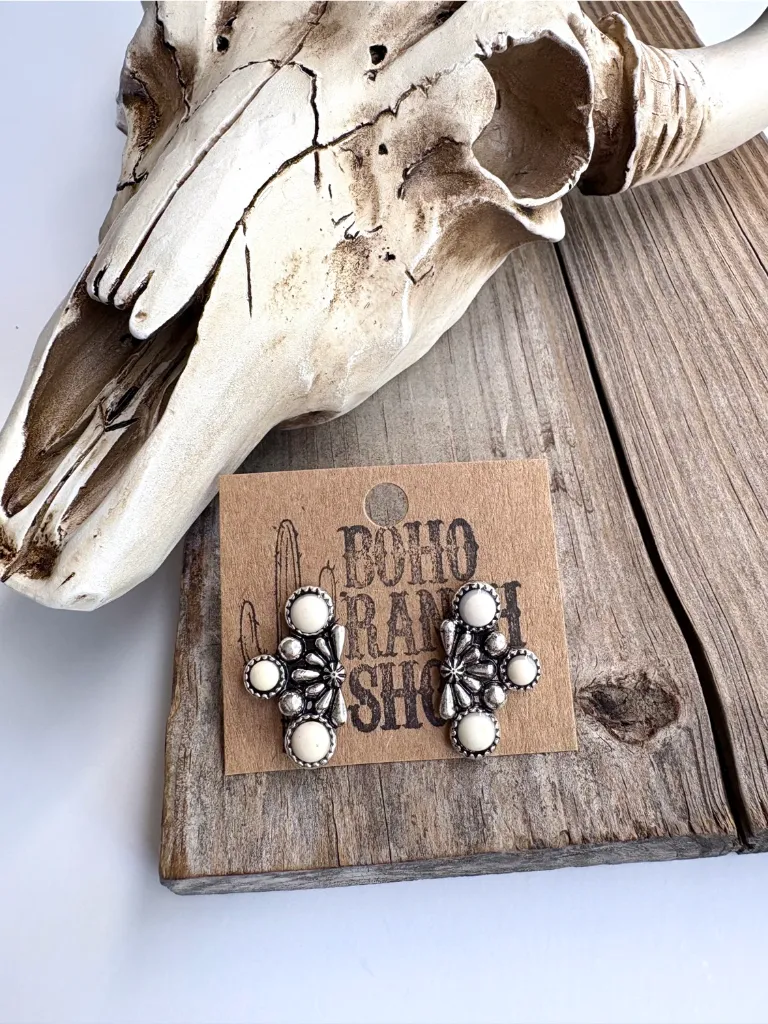 BOHO RANCH - Western Stone Stud Earrings