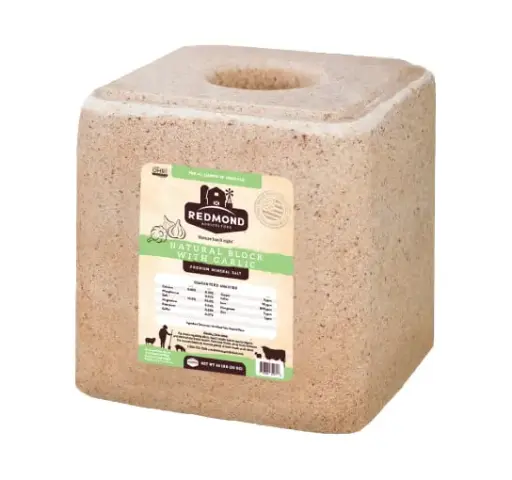 Redmond - Natural Saltblock with Garlic