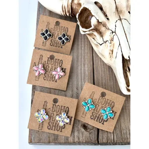 BOHO RANCH - Western Clover Stud Earrings